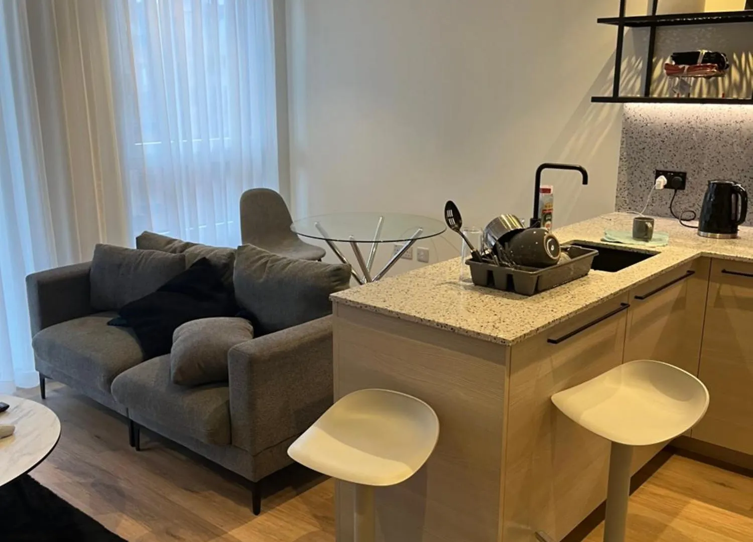 Beautiful One Bedroom Apartment London